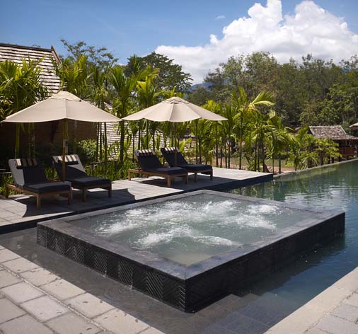 Chiang Mai Villa - Villa Pool